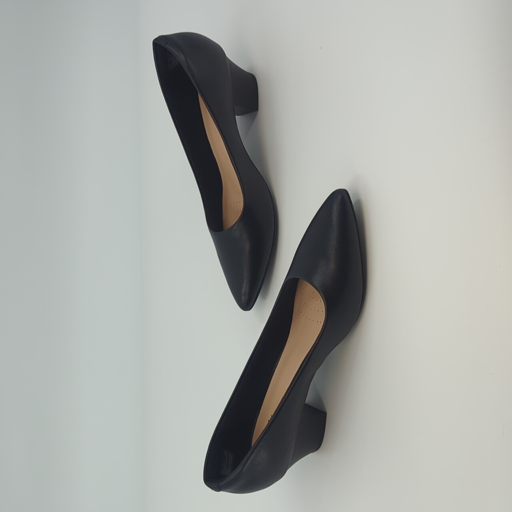 CLARKS Wide Width *NEW* Teresa Step Block-Heel Pumps Black Leather Sz 9.5 - Picture 7 of 9